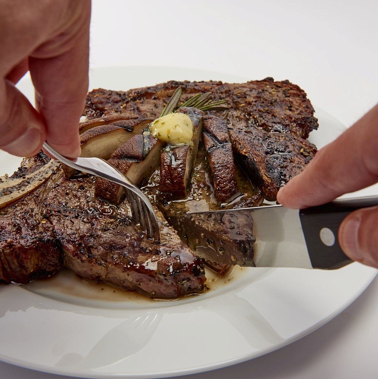 Broil King Ножи для резки стейков (4 шт)