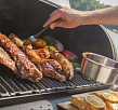 Угольный гриль-коптильня Broil King Regal Grill 400
