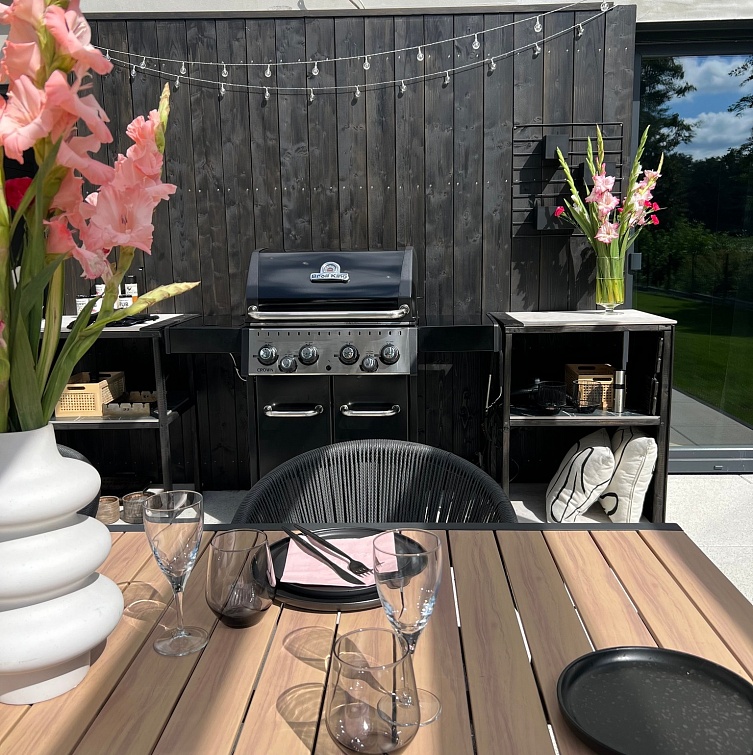 Газовый гриль Broil King Crown 490 
