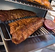 Угольная коптильня вертикальная Broil King Smoke
