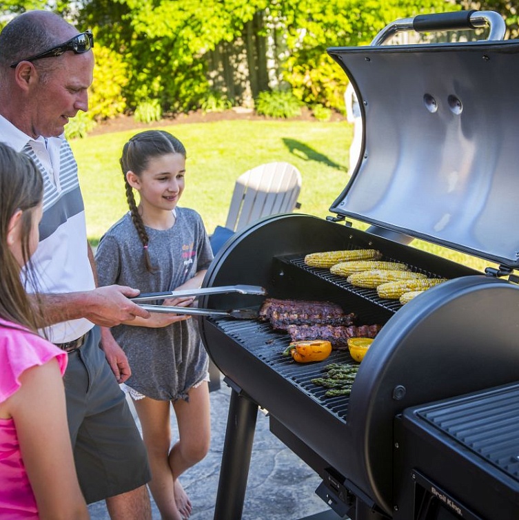 Пеллетный гриль Broil King Regal 500