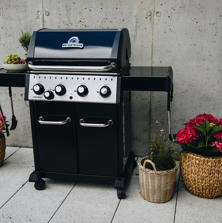Газовый гриль Broil King Crown 490 