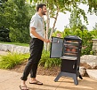 Угольная коптильня вертикальная Broil King Smoke