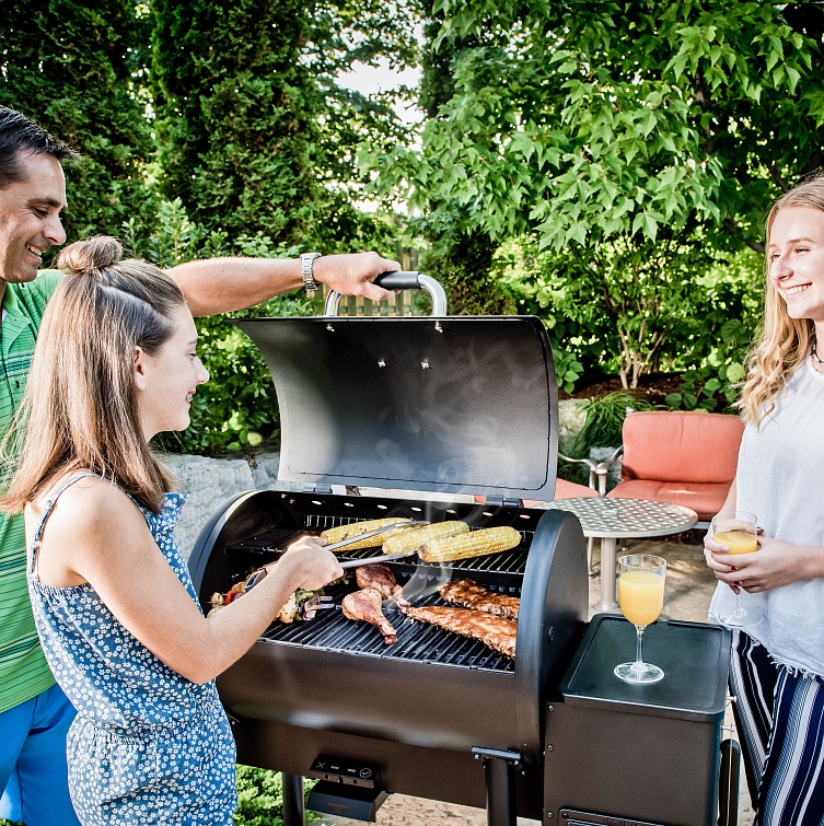 Пеллетный гриль Broil King Crown 400
